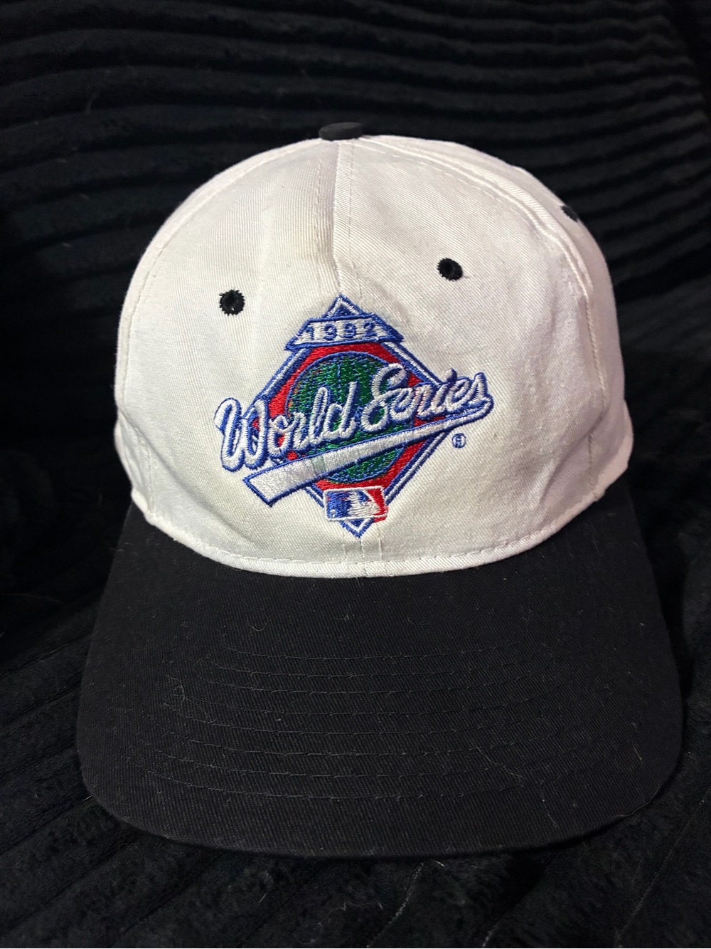 Vintage MLB World Series 1992 White and Black SnapBack